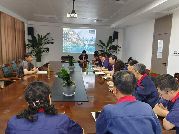 公司副總經(jīng)理、安全總監(jiān)到鋼構(gòu)公司調(diào)研 公司副總經(jīng)理、安全總監(jiān)到鋼構(gòu)公司調(diào)研